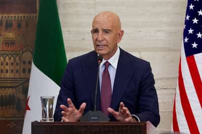 Image for Exclusive-Israel-Syria talks hit snag over humanitarian corridor, sources say