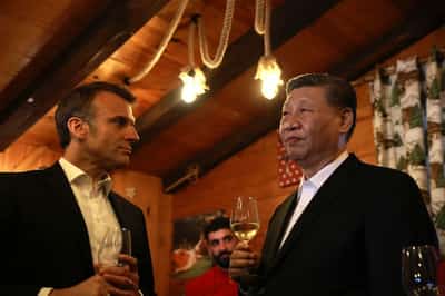 Image for France's Macron, China's Xi agree to advance on cognac trade dispute