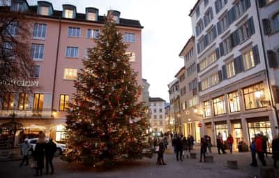 Image for Swiss billionaire calls for higher tax on rich