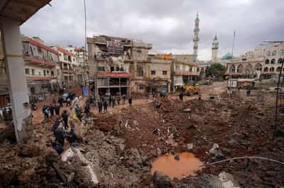 Image for Israel warns Lebanon of 'disastrous repercussions' as week's death toll nears 300