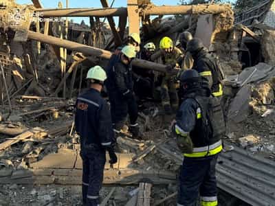 Image for Russian attack on Zaporizhzhia kills three, governor says