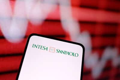 Image for Italy's Intesa expands digital investment offer in Belgium and Luxembourg