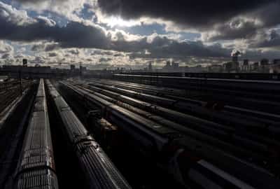 Image for Russian Railways to cut management jobs as economy slows, Interfax says