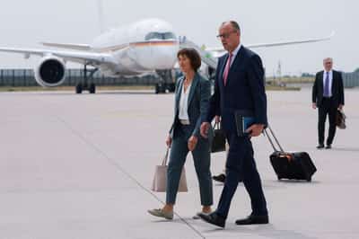 Image for German chancellor urges G7 to show unity in tackling Israel-Iran conflict