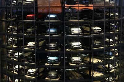 Image for Explainer-European carmakers hope for reprieve on 2035 combustion engine ban