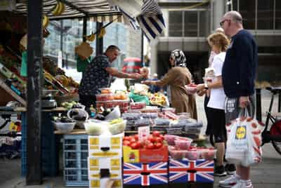 Image for UK discretionary retail sales fall 1.6% in April, says BDO