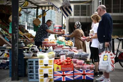 Image for UK discretionary retail sales fall 1.6% in April, says BDO