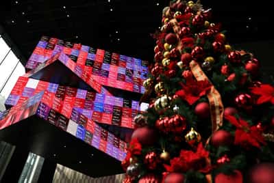 Image for Wall Street ends mixed at the top of the new year; Treasury yields move higher