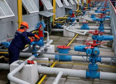 Image for Ukraine will need to buy $1 billion of gas to hit winter storage target after Russian attacks