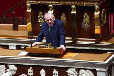 Image for France looking at option of defence loan