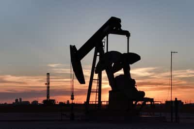 Image for US crude futures fall $4.45 or 3.94% to $108.50/bbl on open