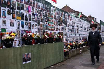 Image for UK counter terrorism police launch investigation into arson at memorial wall