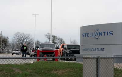 Image for NHTSA opens recall query into about 299,000 Stellantis vehicles