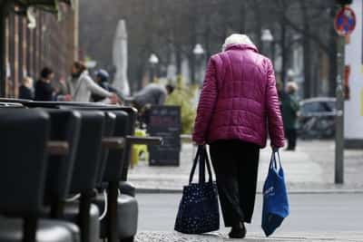 Image for German cabinet agrees on law to incentivise post-retirement work