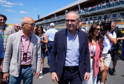 Image for Motor racing-F1 talks up Silverstone's 'forever' future before Starmer meeting