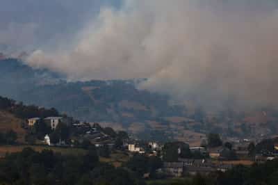 Image for Spain seeks help from European partners to tackle wildfires