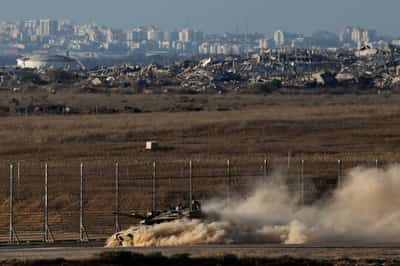 Image for Israeli military evacuation order triggers panic in Gaza City