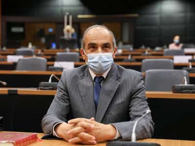 Image for Cyprus court clears ex-officials in cash-for-passport scheme