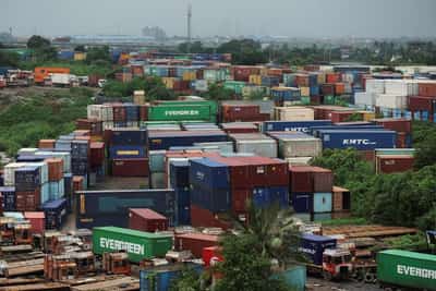 Image for Most emerging nations can realign trade to weather US tariffs, report finds