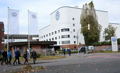 Image for Volkswagen explores military vehicle production at Osnabrueck site