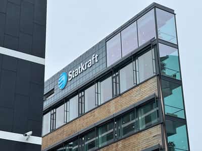 Image for Norway's Statkraft posts higher Q4 core earnings