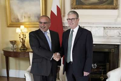 Image for Britain agrees $2.7 billion investment partnership with Bahrain