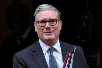 Image for UK PM Starmer does not rule out extending income tax threshold freeze