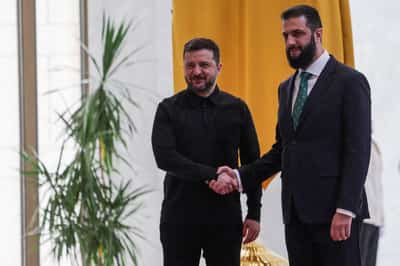 Image for Ukraine in talks with Oman, Kuwait, Bahrain on security cooperation, Zelenskiy says