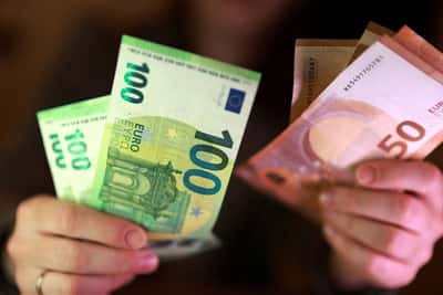 Image for Traders temper euro zone rate hike bets as ECB grapples with Iran war impact