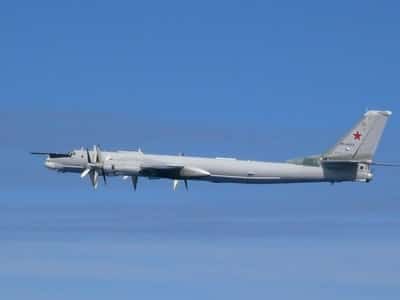 Image for Russian bombers join Chinese air patrol near Japan as Tokyo-Beijing tie strains