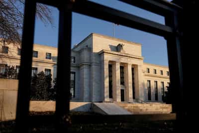 Image for Fed policymakers meet as new data raises growth concerns, geopolitical risks rise