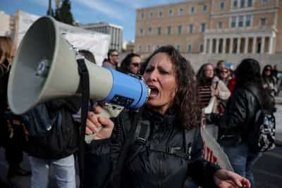 Image for Greeks protest against low wages ahead of 2026 budget vote