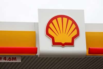 Image for Exclusive-Oil giants show early interest in US Gulf deepwater field stake, sources say