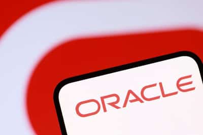 Image for Oracle bonds sell off as AI investment fuels investor concerns