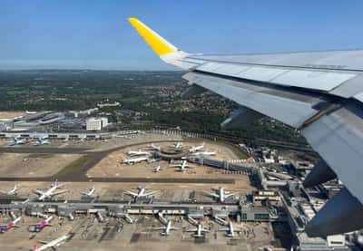 Image for Azerbaijan's oil fund SOFAZ invests $66 million in London's Gatwick airport