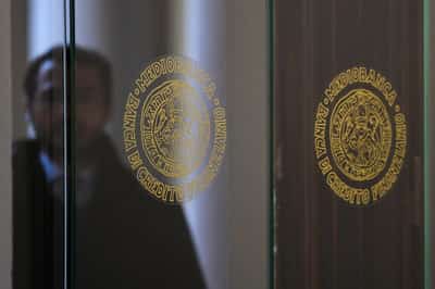 Image for Mediobanca postpones Monday's investor vote on Banca Generali to September 25