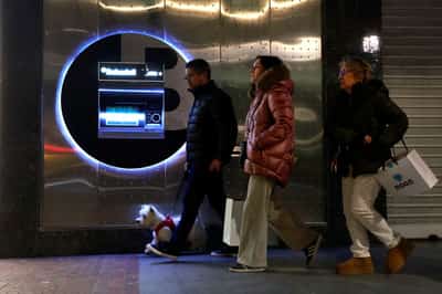 Image for Sabadell shareholders approve TSB sale, $2.9 billion special dividend