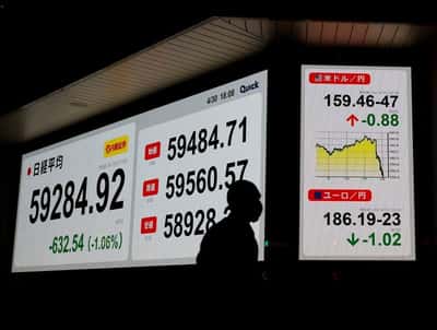 Image for Japan's yen surges, as Tokyo issues strong intervention warning