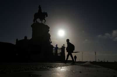 Image for Portugal tightens naturalisation rules, doubles residency requirement