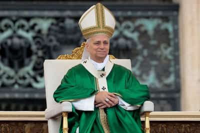 Image for Pope Leo, after Trump critique, urges Catholics to help immigrants