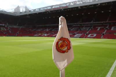 Image for Manchester United posts sixth straight annual loss, forecasts revenue dip