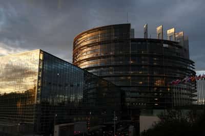 Image for European Parliament advances US trade deal with added safeguards