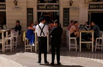 Image for Spain's services sector growth speeds up sharply in July, PMI shows