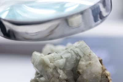 Image for Concerned carmakers race to beat China's rare earths deadline