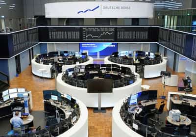 Image for European shares mark best week since April on boost from banks, healthcare