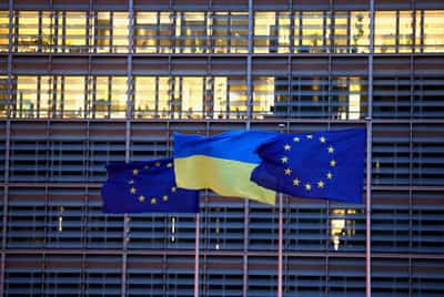Image for Ukraine would join EU by 2027 under draft peace proposal, FT reports