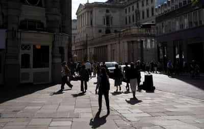 Image for Bank of England relaxes mortgage lending rules to help boost growth