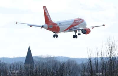 Image for EasyJet says summer bookings on the rise after posting wider quarterly loss