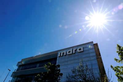 Image for Spain's Indra seeks to buy Iveco's defence business, El Economista reports