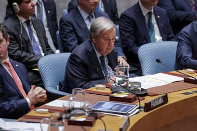 Image for China leads nations with new climate plans, defying US climate denial